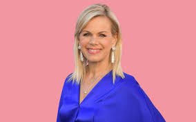 How tall is Gretchen Carlson?
